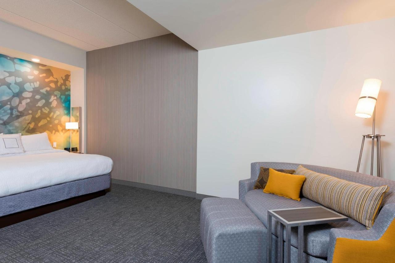 מאונט פלזנט Courtyard By Marriott Mt. Pleasant At Central Michigan University מראה חיצוני תמונה